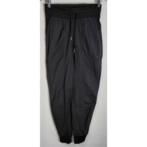 Lululemon Jogger Pants Black Solid Nylon Women Size 4